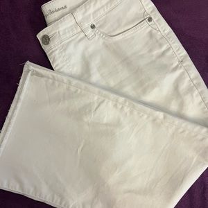 Tommy Bahama Ella Twill Wide Leg Crop Jean.  White.  Size 6.